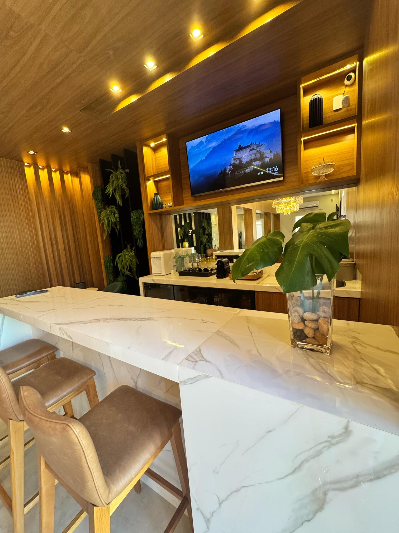 4ffc48ba-98ad-4183-8766-21ca86edeb02